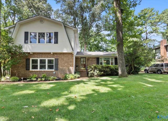 Property at 2505 Willena Dr, Huntsville, AL 35803, 4 beds, 2.5 baths