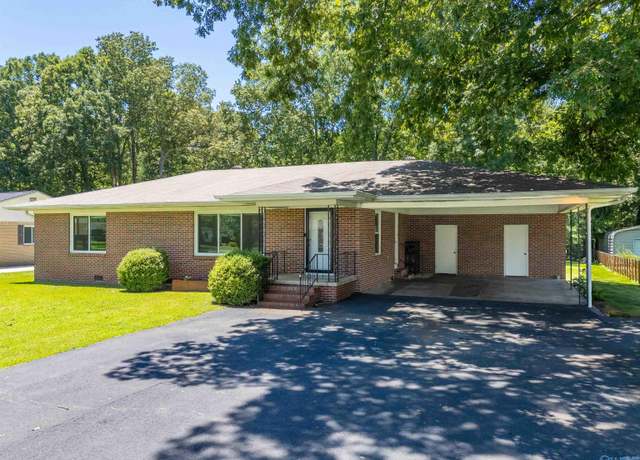 Property at 306 Waldrop Rd, Rainbow City, AL 35906, 2 beds, 1.5 baths