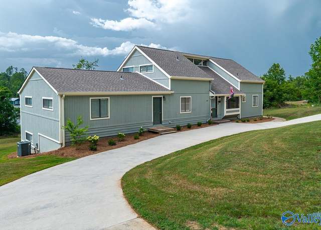 Property at 221 Chilcotin Rd, Langston, AL 35755, 9 beds, 5 baths