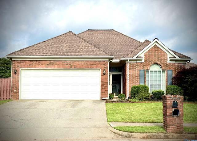 Property at 504 Sussex Dr SW, Huntsville, AL 35824, 3 beds, 2 baths