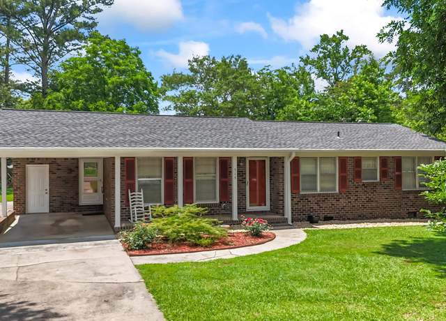 Property at 515 Ann St, Albertville, AL 35950, 3 beds, 2 baths