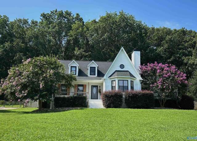 Property at 118 Season Ln, Huntsville, AL 35811, 4 beds, 2.5 baths
