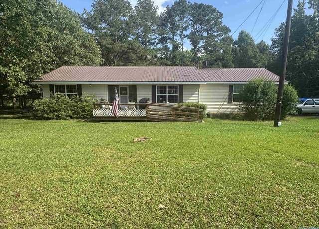 Property at 11033 Rocky Ford Rd, Piedmont, AL 36272, 2 beds, 1.5 baths