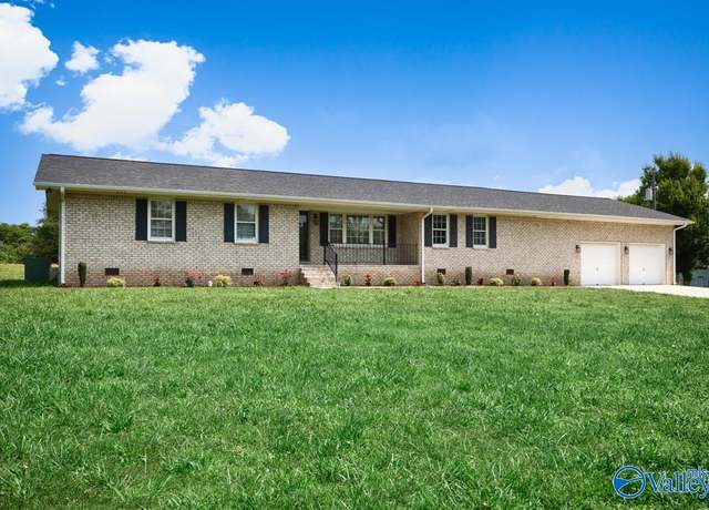 Property at 29763 Bethel Rd, Toney, AL 35773, 4 beds, 3.5 baths
