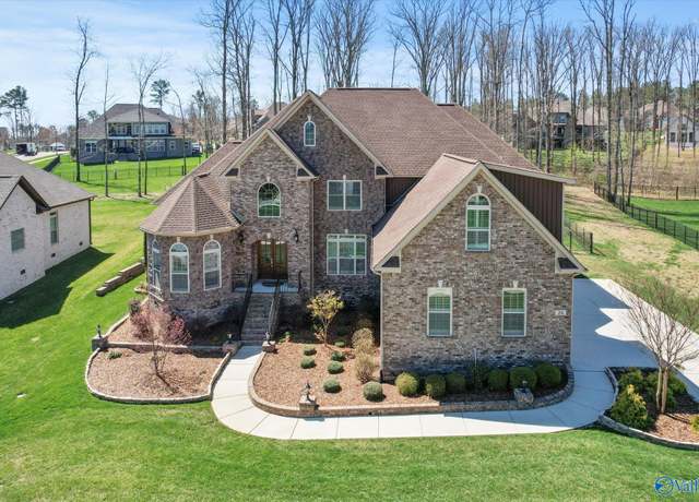 Property at 26 Emerald Pt Unit n/a, Huntsville, AL 35803, 4 beds, 3.5 baths