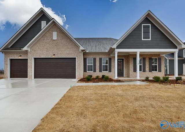 Property at 7800 Lake Walk Way, Owens Cross Roads, AL 35763, 4 beds, 3 baths