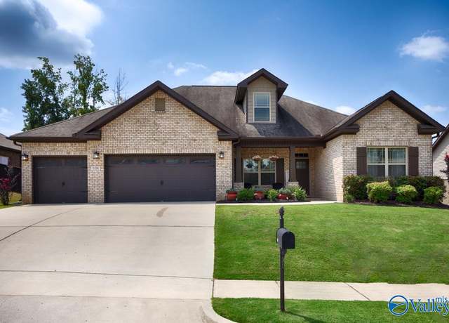 Property at 108 Oakside Cir, Madison, AL 35757, 4 beds, 3 baths