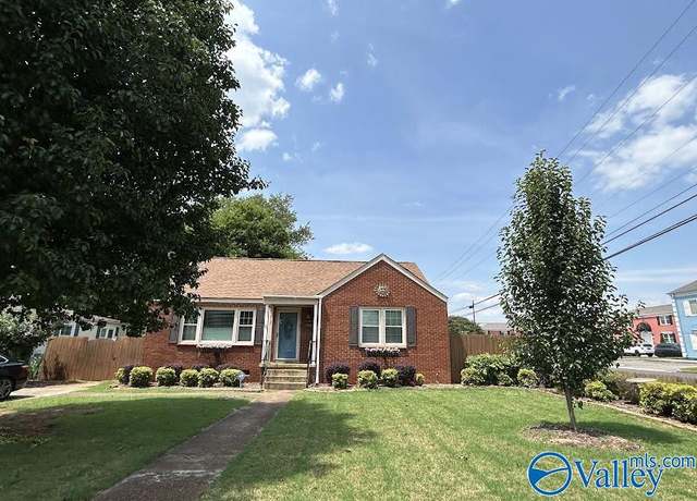 Property at 300 Rhett Ave SW, Huntsville, AL 35801, 3 beds, 1.5 baths