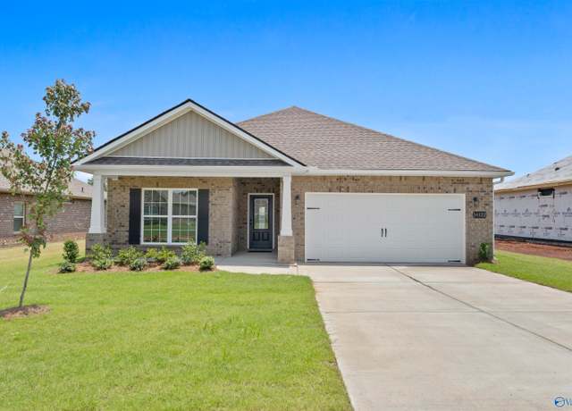Property at 14122 Hazel Meadow Dr, Athens, AL 35611, 4 beds, 3 baths
