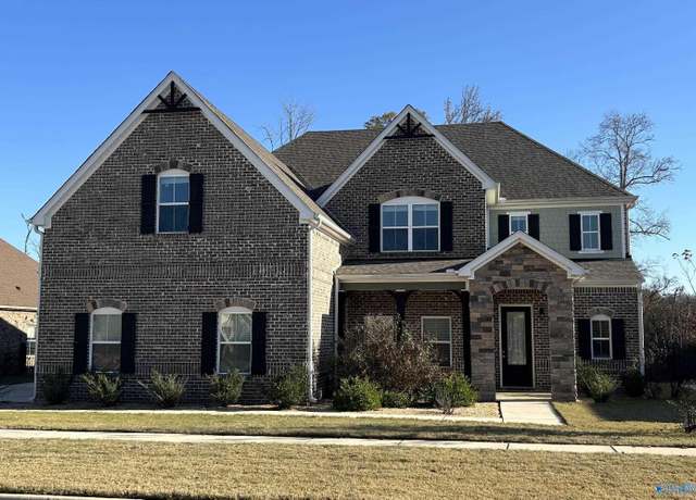 Property at 231 Island Reserve Cir SW, Huntsville, AL 35824, 5 beds, 3.5 baths
