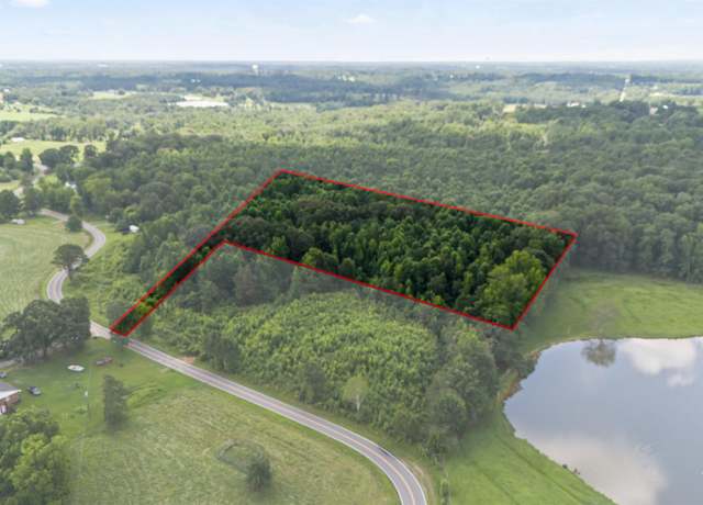 Property at #5 SE Maddux Rd, Falkville, AL 35622