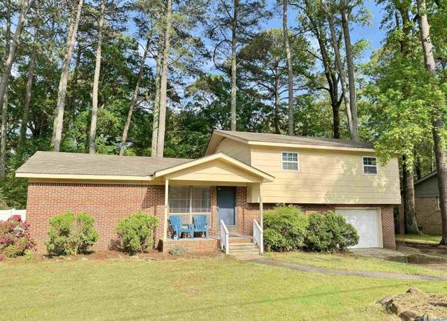 Property at 506 Hermitagewood Dr, Huntsville, AL 35806, 3 beds, 2 baths