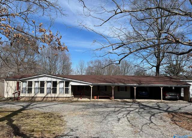 Property at 12731 Ripley Rd, Athens, AL 35611, 3 beds, 2 baths