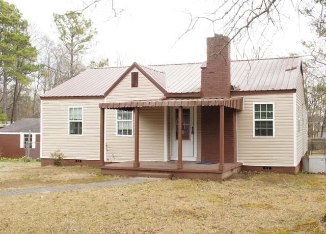 Property at 216 Nunnally Ave, Gadsden, AL 35903, 3 beds, 1 bath
