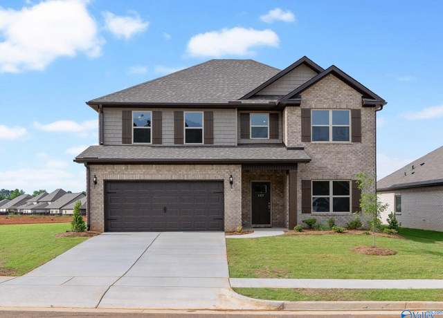 Property at 206 Marvel St, Meridianville, AL 35759, 4 beds, 2.5 baths