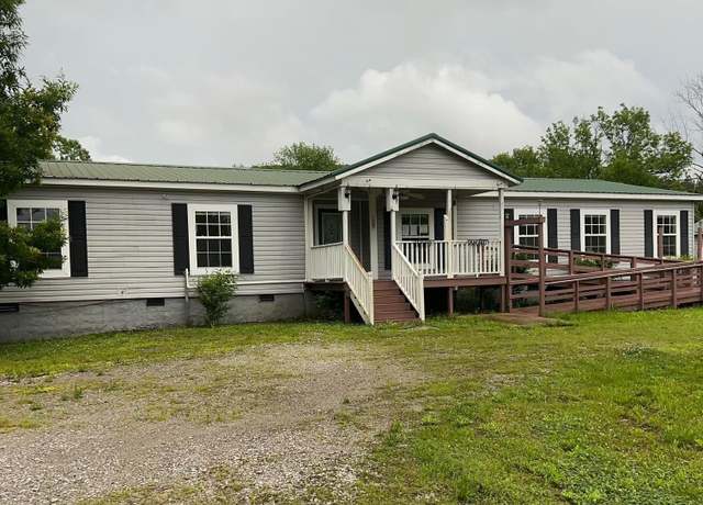 Property at 812 Cotaco Florette Rd, Somerville, AL 35670, 4 beds, 2 baths