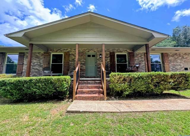 Property at 1527 Bob Jones Rd, Scottsboro, AL 35769, 3 beds, 2 baths