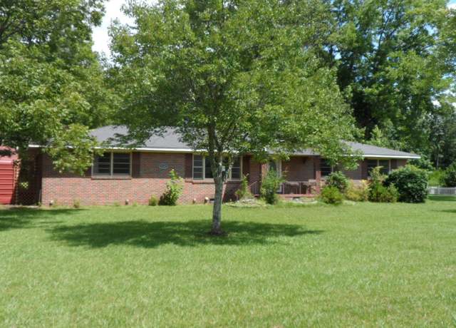 Property at 1118 Larrydale Dr, Glencoe, AL 35905, 3 beds, 1.5 baths