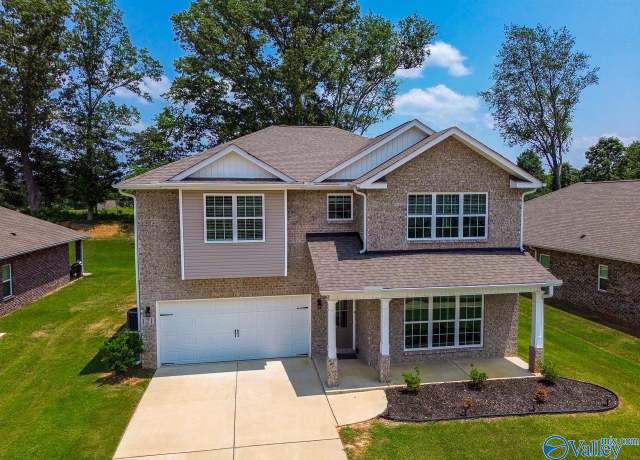 Property at 121 River Springs Ct, New Market, AL 35761, 5 beds, 3 baths