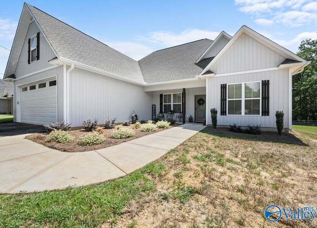 Property at 105 Kaying Rd, Glencoe, AL 35905, 3 beds, 2 baths