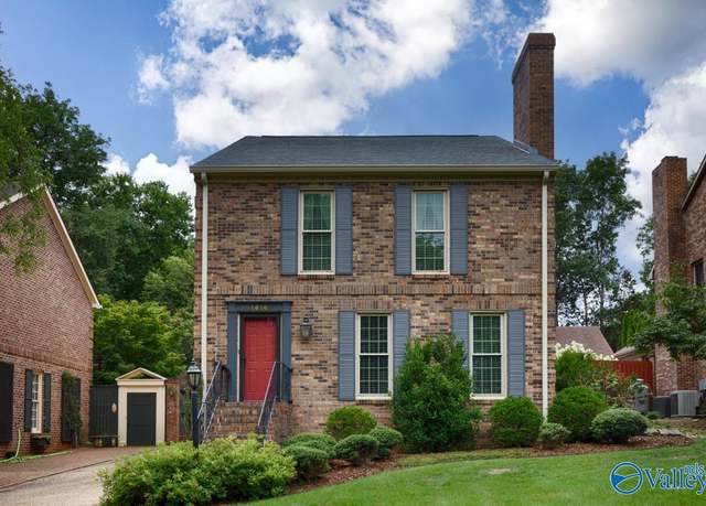 Property at 1414 Governors Pl, Huntsville, AL 35801, 3 beds, 2.5 baths