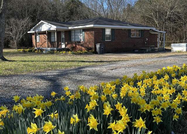 Property at 105 County Road 185, Danville, AL 35619, 3 beds, 1 bath