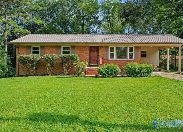 Property at 316 Shipp Ln, Scottsboro, AL 35768, 3 beds, 1 bath