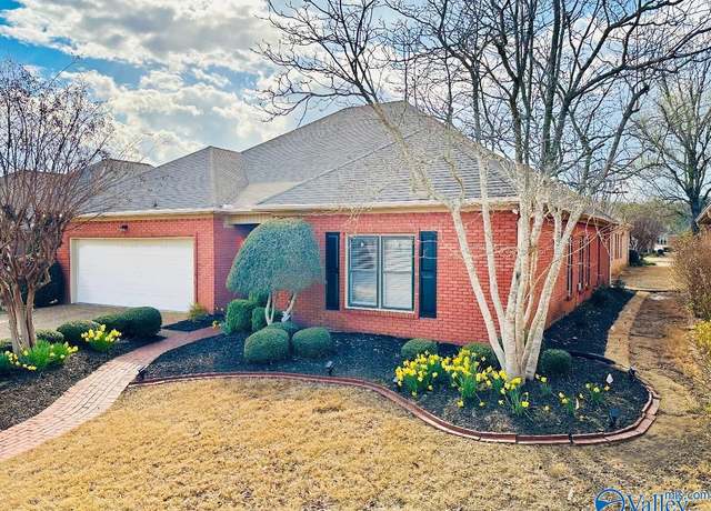 Property at 3711 Orange Ct, Decatur, AL 35603, 3 beds, 2 baths