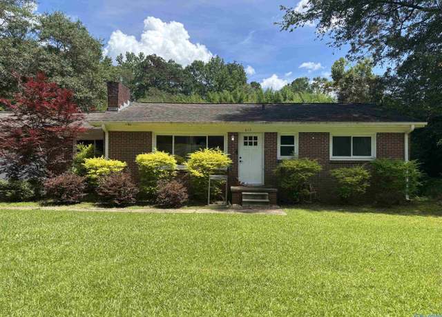 Property at 613 Tabor Rd, Gadsden, AL 35904, 2 beds, 2 baths