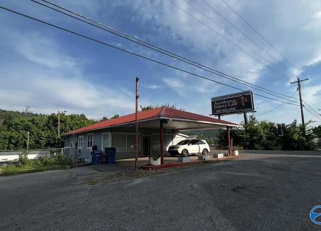 Property at 5459 S Alabama Highway 79, Guntersville, AL 35976, 3 beds, 2 baths
