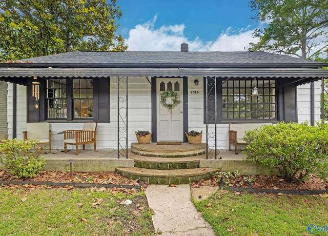 Property at 1016 3rd St SW, Cullman, AL 35055, 3 beds, 1 bath