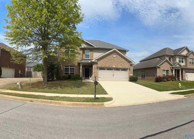 Property at 3010 Grand Lake Way, Huntsville, AL 35803, 4 beds, 3.5 baths