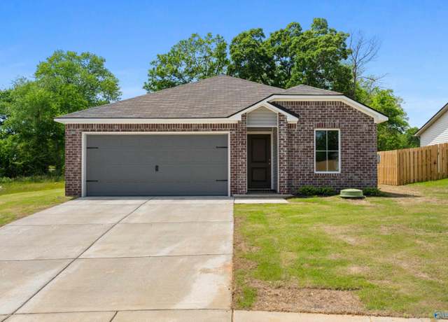 Property at 103 Olde Hearth Rd, New Market, AL 35761, 3 beds, 2 baths