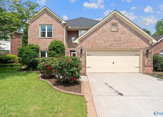 Property at 114 Canterbury Dr, Madison, AL 35758, 4 beds, 2.5 baths