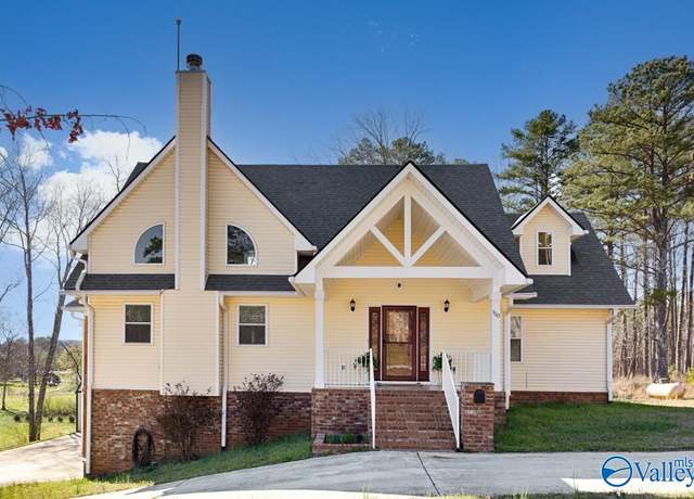 Property at 110 Aztec Trl, Gurley, AL 35748, 3 beds, 2.5 baths