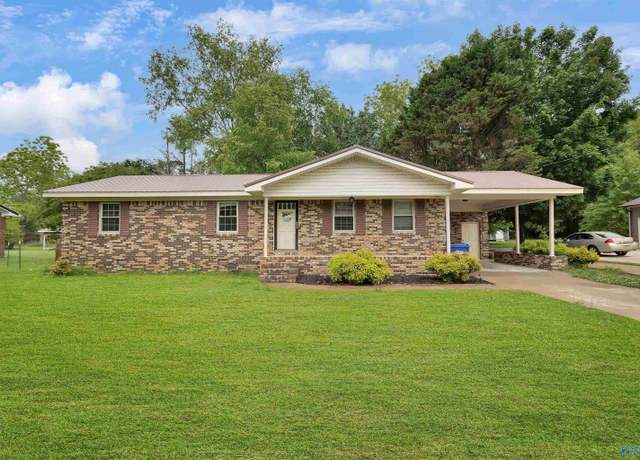 Property at 512 Eastview Ave, Albertville, AL 35950, 3 beds, 2 baths