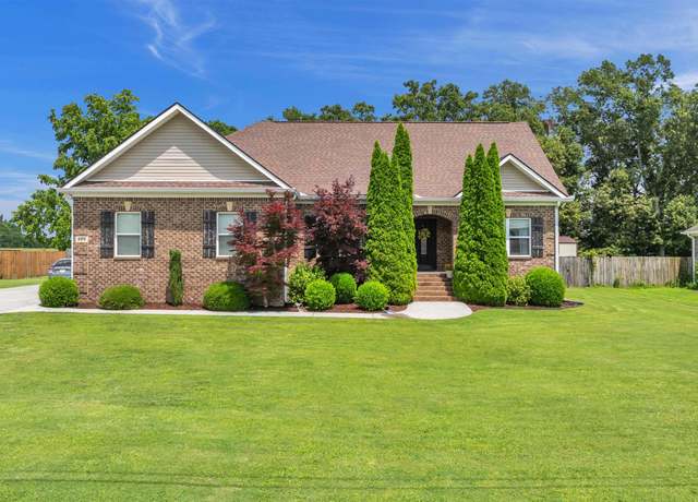 Property at 505 Kitchens Dr, Arab, AL 35016, 4 beds, 3 baths