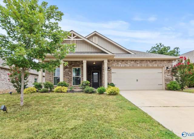 Property at 173 Heritage Brook Dr NW, Madison, AL 35757, 4 beds, 3 baths