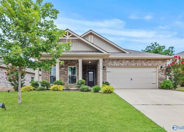 Property at 173 Heritage Brook Dr NW, Madison, AL 35757, 4 beds, 3 baths