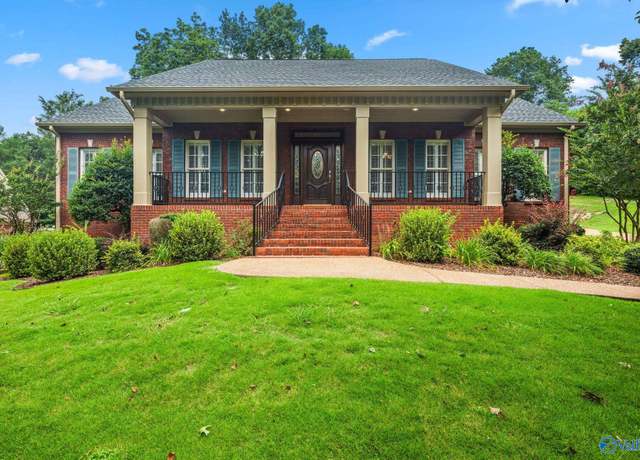 Property at 2845 Saddletree Blvd NE, Huntsville, AL 35811, 3 beds, 2.5 baths