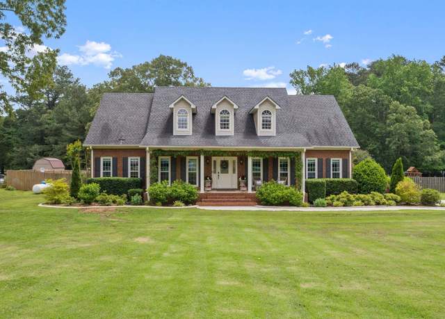 Property at 140 Whitfield Dr, Toney, AL 35773, 4 beds, 4 baths