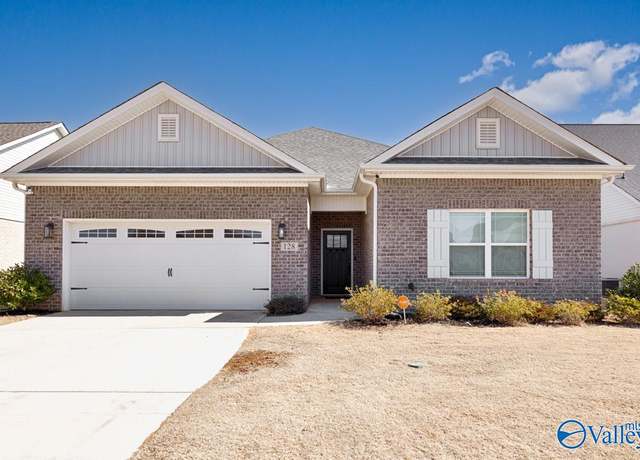 Property at 128 Brier Valley Dr, Meridianville, AL 35759, 3 beds, 2 baths
