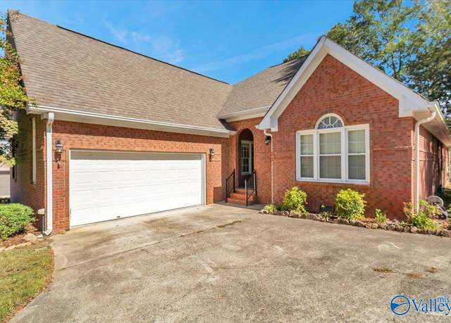 Property at 86 Oak Ridge Way, Cherokee Ridge, AL 35175, 3 beds, 2 baths