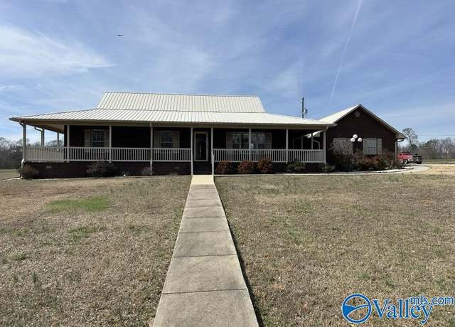 Property at 1283 Moman Rd, Horton, AL 35980, 3 beds, 2 baths