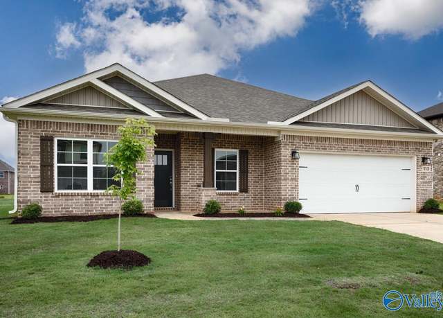 Property at 113 Old Dirt Rd, Huntsville, AL 35759, 3 beds, 2 baths