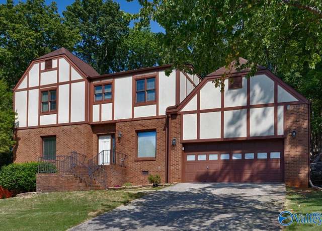 Property at 10153 Dunbarton Dr SE, Huntsville, AL 35803, 4 beds, 2.5 baths