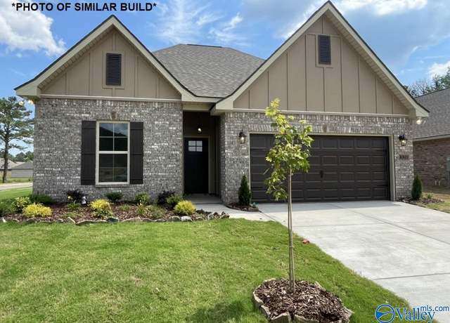 Property at 8811 Old Middlestown Rd SE, Gurley, AL 35748, 4 beds, 3 baths