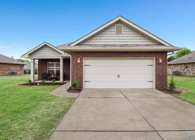 Property at 29905 Shadow Run Dr NW, Harvest, AL 35749, 4 beds, 2 baths