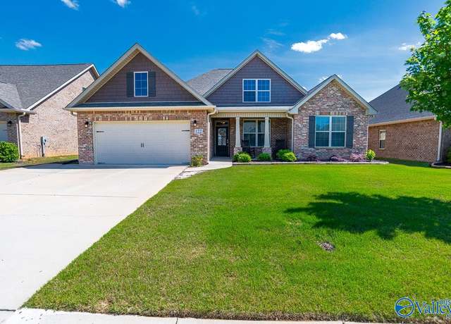 Property at 122 Willow Bank Cir, Priceville, AL 35603, 4 beds, 2.5 baths