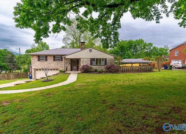Property at 2501 NE Maysville Cir, Huntsville, AL 35811, 4 beds, 3 baths